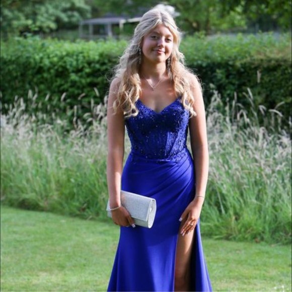 naomi_gibbsn